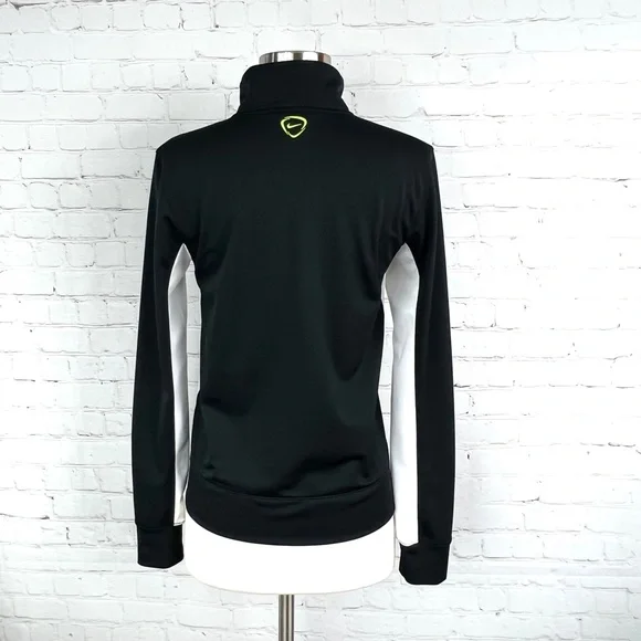 GARAGE SALE |•NIKE•| Black & White Running/Active Jacket - Picture 5 of 16